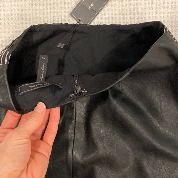 SALE   NEW BCBG MaxAzria Women’s Embellished Leather Mini Skirt Size XS - Picture 10 of 11